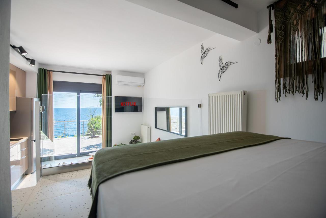 Anemos Seaside Apartment Neos Marmaras Bagian luar foto