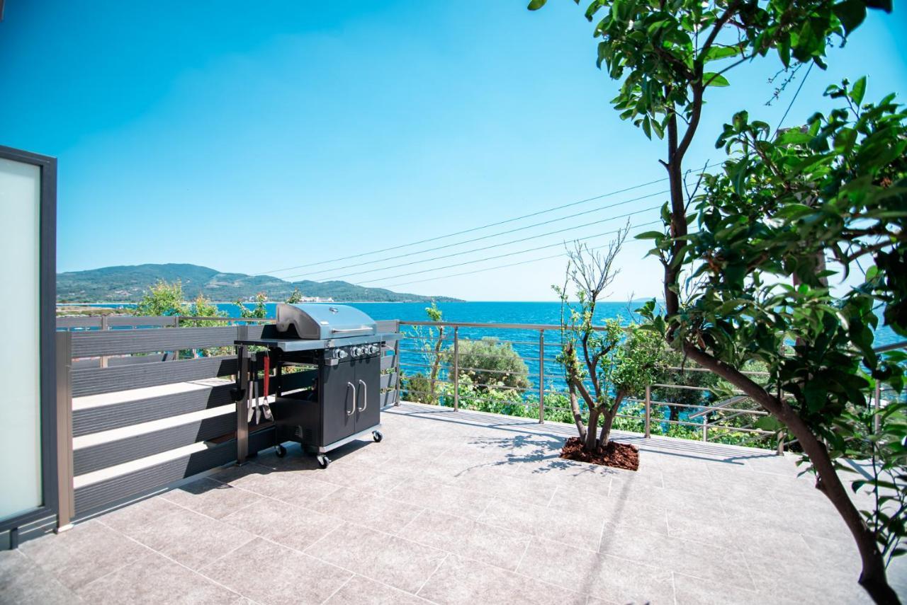 Anemos Seaside Apartment Neos Marmaras Bagian luar foto