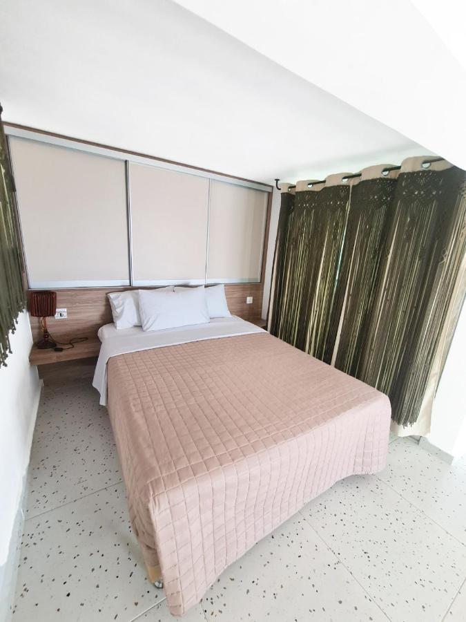 Anemos Seaside Apartment Neos Marmaras Bagian luar foto